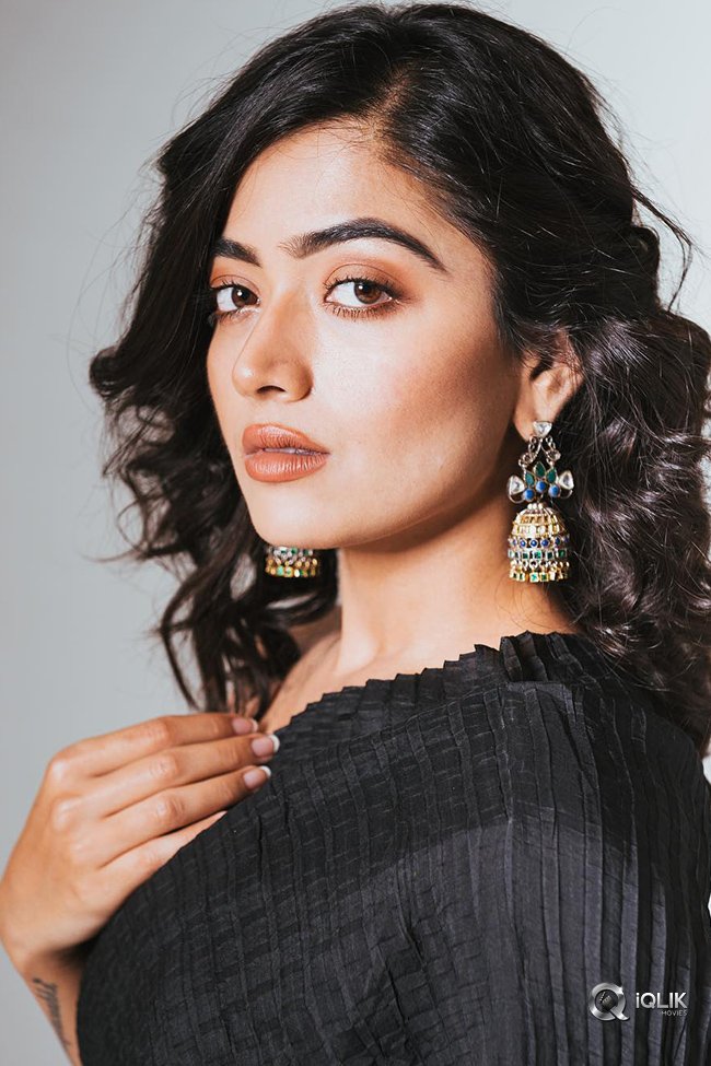 Rashmika-Mandanna